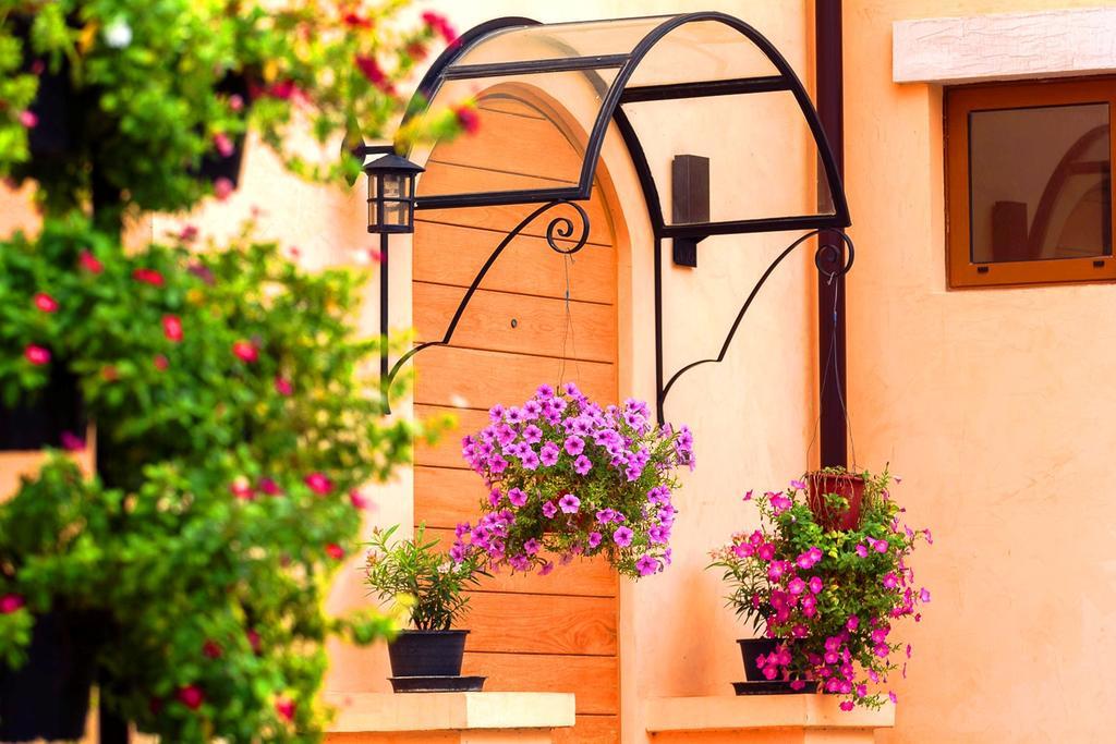 Toscana Town Square Suites Muszi Kültér fotó