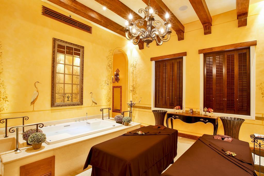 Toscana Town Square Suites Muszi Kültér fotó