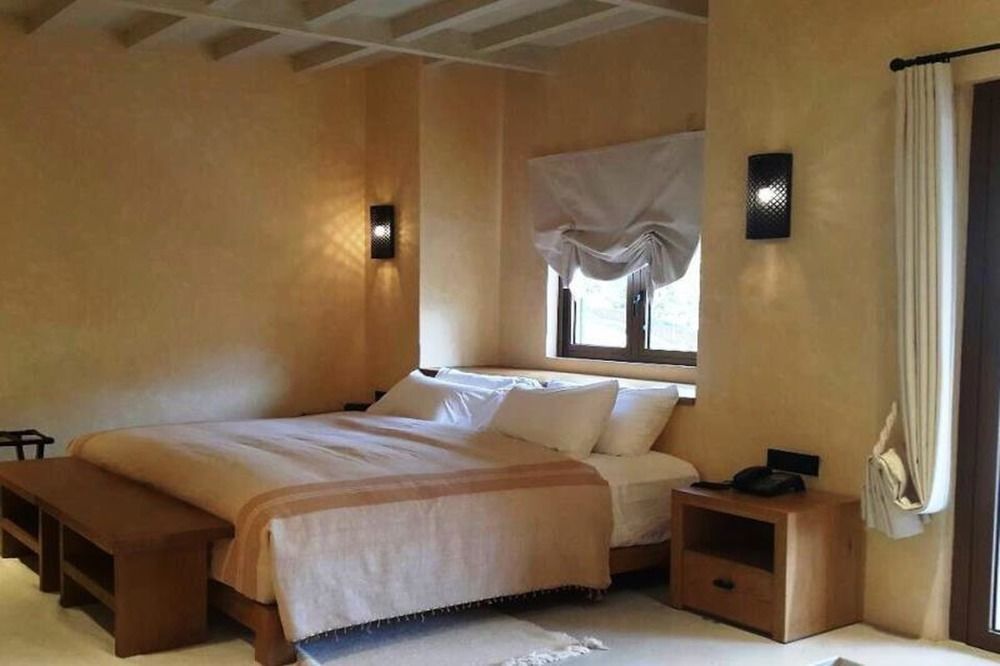 Toscana Town Square Suites Muszi Kültér fotó